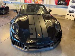 Porsche 992 911 Spirit 70 GTS
