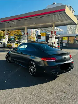 Mercedes-Benz C 300 Coupe 4Matic 9G-TRONIC AMG Line Bild 4