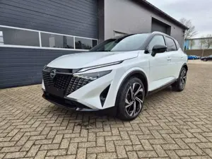 Nissan Qashqai 1.3 DIG-T MHEV 158 PS X-Tronic Tekna Premium Pa...