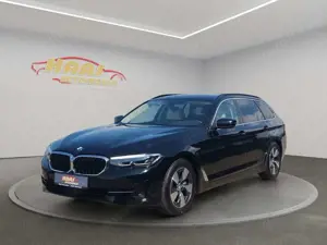 BMW 530 i Touring *DAB*Hi-Fi*Leder*Kamera*Head-Up*