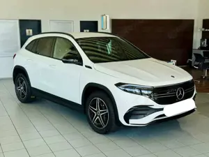 Mercedes-Benz EQA 250 EQA 250 AMG Line + 4,5J Junge Sterne Garantie + Night-Paket + DISTRONIC + Rück