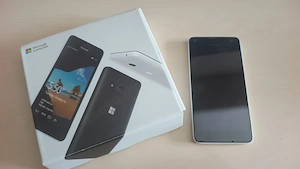 Smartphone Microsoft Lumia 550 - DEFEKT - Windows Phone Bild 2