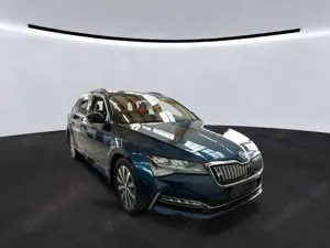 Skoda Superb Combi 1.4 TSI Ambition iV KAMERA AHK