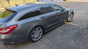 Mercedes-Benz CLS 400 Shooting Brake 7G-TRONIC