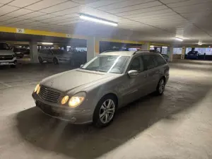 Mercedes-Benz E 220 T CDI Elegance