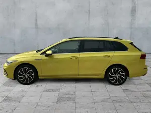 Volkswagen Golf Variant Golf VIII Variant 2.0 TDI DSG STYLE AHK+PANO+HuD Bild 4