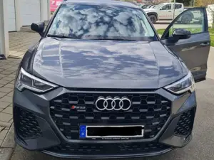 Audi RS Q3 RS Q3 2.5 TFSI quattro S tronic
