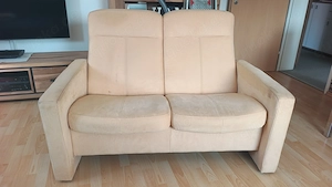 Zweisitzer Sofa mit Relaxfunktion - Zeitloses Design