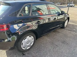 Audi A3 attraction Sehr Sparsam 3,8L Tüv/Inspektion Neu