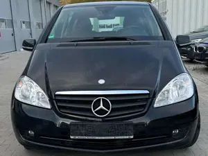Mercedes-Benz A 160 A 160 BLUE EFFICENCY /TÜV+AU NEU / SITZHEIZUNG
