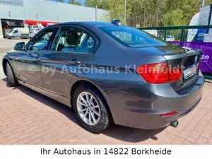 BMW 320 i Limousine Sport |NAVI|PDC|SCHECKHEFT Bild 5