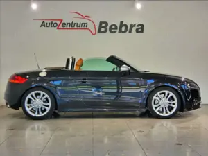 Audi TTS Roadster Quattro Xenon/Navi/Leder/SHZ/PDC Bild 4