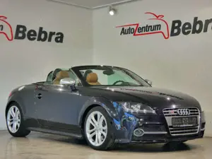 Audi TTS Roadster Quattro Xenon/Navi/Leder/SHZ/PDC Bild 3