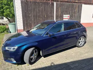 Audi A3 sport,Navi,LED,AHK,SHZ,PDC,GRA,