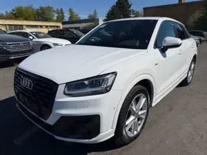 Audi Q2 S Line Sport Plus ACC Navi LED Kamera