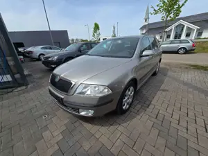 Skoda Octavia Ambiente Automatik Bild 5