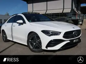 Mercedes-Benz CLA 200 d Coupé AMG PANO KEYL AMBI KAM LED
