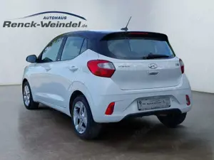 Hyundai i10 Trend 1,2 Navi SHZ LenkradHZG Spurhalteass. Apple Bild 3