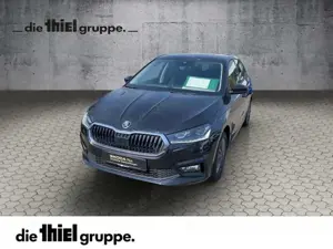 Skoda Fabia 1.0 TSI Tour DSG Navi+LED+SHZ+PDC