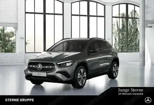 Mercedes-Benz GLA 200 GLA 200 d Progressive NIGHT AHK Pano Distron 360