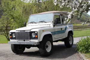 Land Rover Defender Bild 3