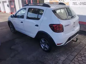 Dacia Sandero Stepway LPG GAS-1.Hand/Garage-TÜV 4/28-AHK-TOP