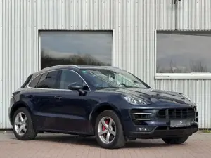 Porsche Macan Turbo Sportabgas Pano Kamera Luft S-Belüft