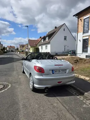 Peugeot 206 Bild 3