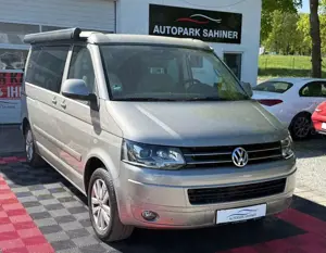Volkswagen T5 California *KÜCHE*MARKISE*AHK*BETT