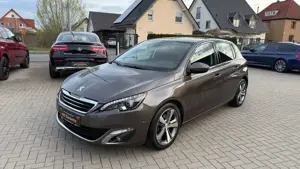 Peugeot 308 1.2 Allure-Automatik-LED-Navi-Kamera-17LM