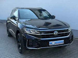 Volkswagen Touareg 3.0 TDI 4Motion R-Line Panoramadach Matrix LED Memorysitze, Rückfahrkamera