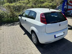 Fiat Grande Punto 1.2 8V Active ( 01.2007->) Bild 5
