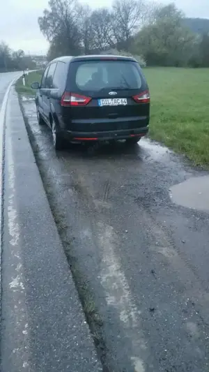 Ford Galaxy Bild 2