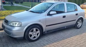 Opel Astra 1.8 Edition 100