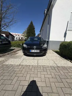 Volkswagen Golf 2.0 TDI 110 PS/Highline-GTD/TÜV Neu/Volle Historie