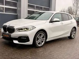 BMW 118 d Sport Line Automatik Navi Kamera