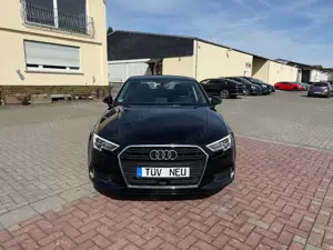 Audi A3 Sport 2.0 Automatik mit 150Ps *HU+ Inspektion Neu* Bild 2