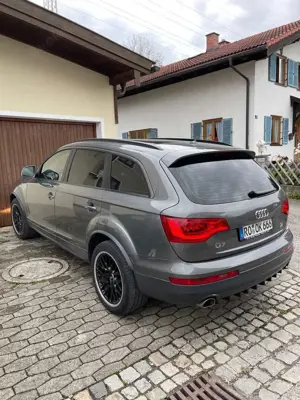 Audi Q7 3.0 TDI quattro (180kW)