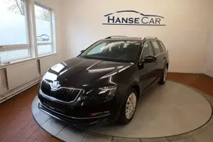 Skoda Octavia Combi / PDC / ACC / AHK /  Garantie !