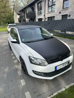 Volkswagen Polo 6r*TÜV NEU*KLIMA*TEMPOMAT*ÖL WECHSEL NEU