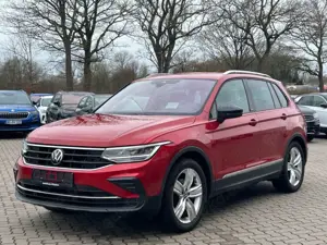 Volkswagen Tiguan 1.5 TSI Active °HUP°AHK°R-KAMERA°VC°