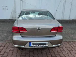 Volkswagen Passat Passat Diesel 2.0 TDI Comfortline AHK Bild 5