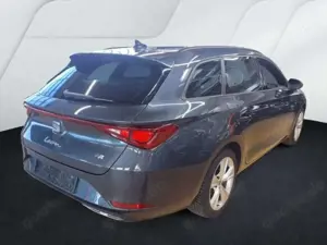 SEAT Leon ST 1.5 eTSI DSG FR LED/ACC Bild 2