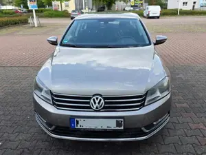 Volkswagen Passat Passat Diesel 2.0 TDI Comfortline AHK Bild 4