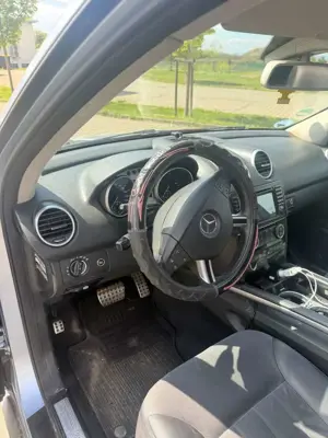 Mercedes-Benz ML 280 ML 280 CDI 4Matic 7G-TRONIC Bild 3