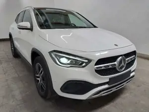 Mercedes-Benz GLA 250 GLA250 8G-DCT*PANO*WIDESCR*MBUX*360°*LED*LEDER
