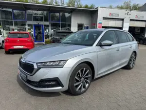 Skoda Octavia Combi Ambition 4x4 AHK-klappbar LED Sperrdiff. ACC