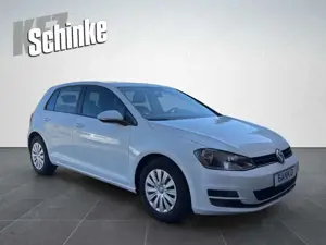 Volkswagen Golf VII Lim. Trendline BMT