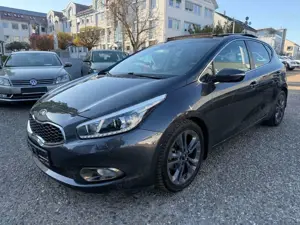 Kia Others Ceed Platinum Edition Automatik*Keyless*Navi*LHZ