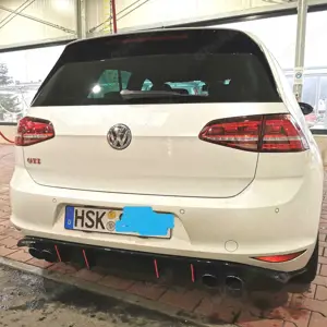 Volkswagen Golf GTI Performance BlueMotion Technology DSG Bild 2